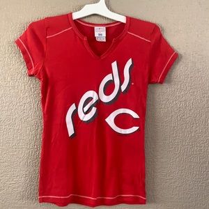 Women’s Cincinnati Reds tee